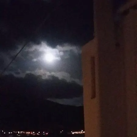 Drakos Twins アパートホテル 3*