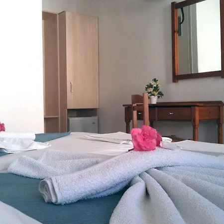 Drakos Twins Apartmanhotel Milopótasz