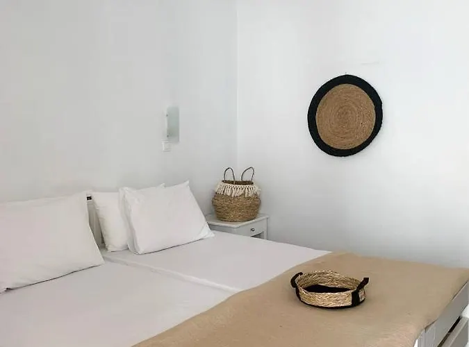 Ξενοδοχείο με διαμερίσματα Drakos Twins